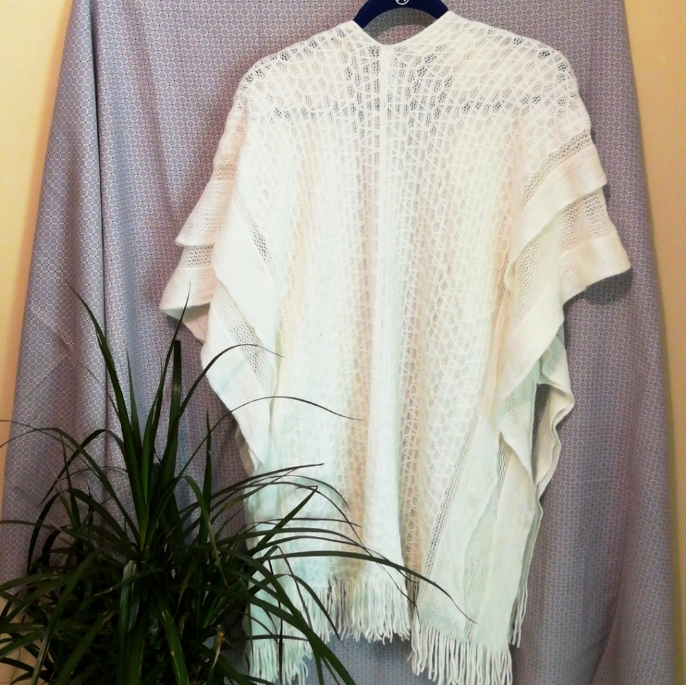 Soft Fall Knit Cardigan - Picture 2 of 4